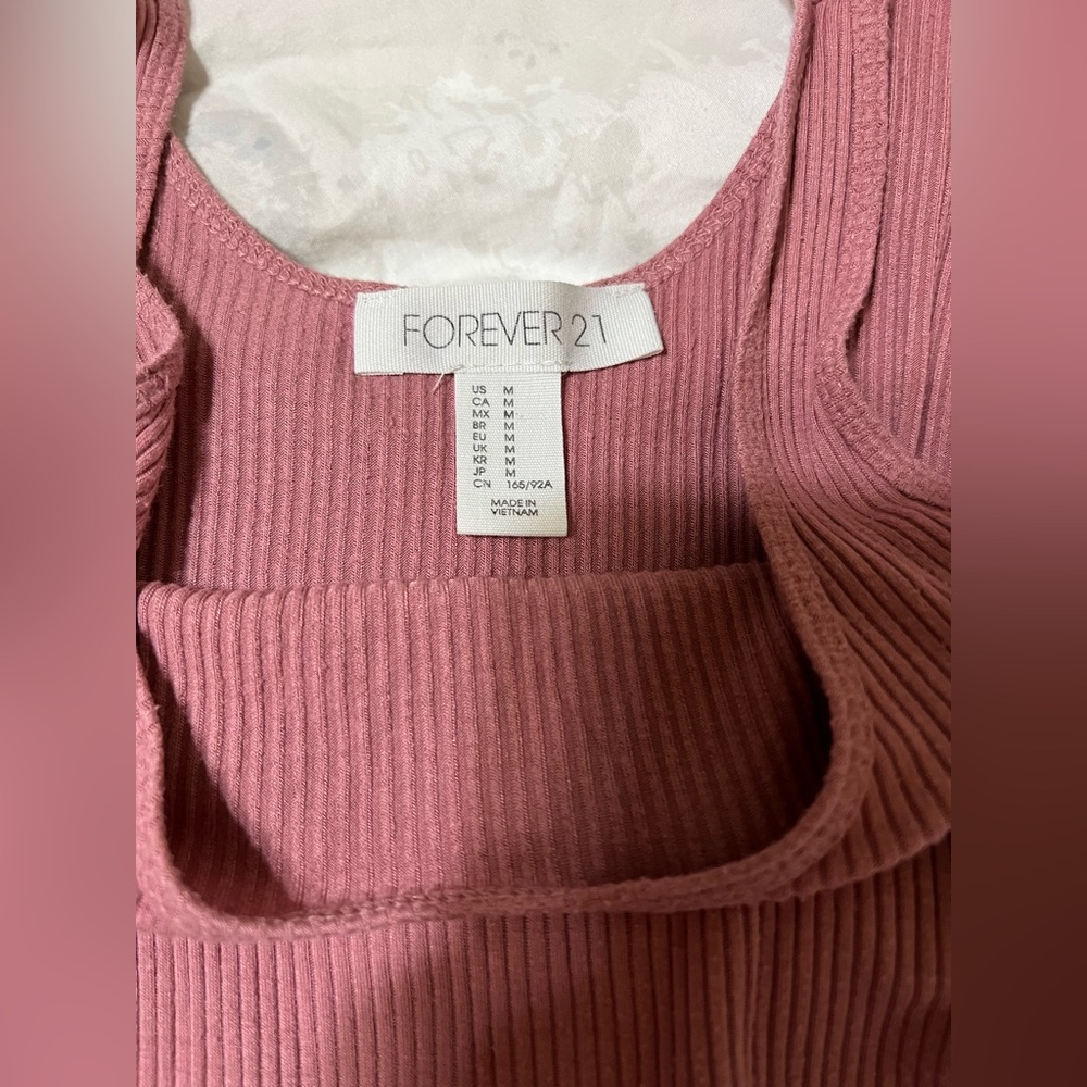Pink bodysuit - Picture 2 of 3